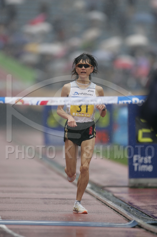 高橋尚子のマラソン サングラス投げ”高橋尚子の激走を覚えていますか？……シドニー