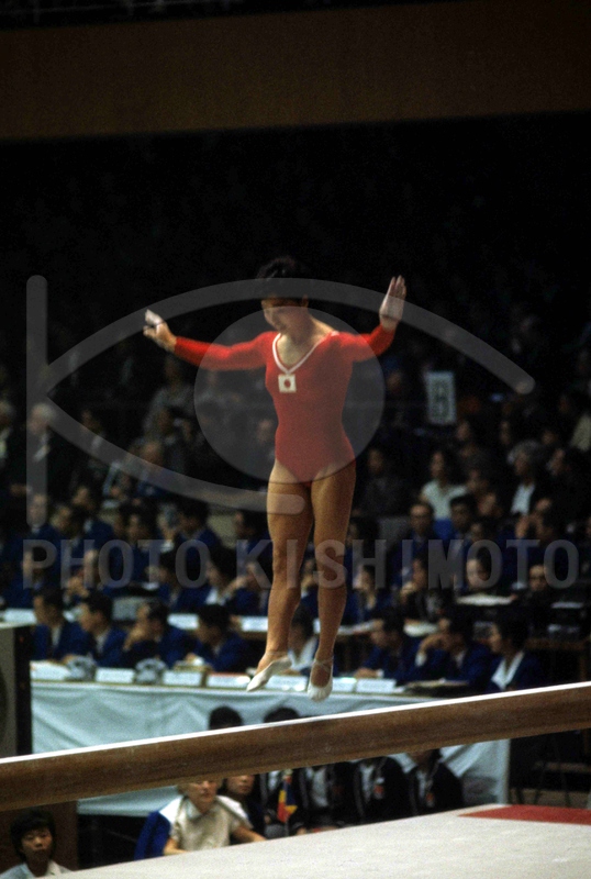 チーム8 生写真(トレ大,会場,撮って出し) Over 1,000 people participated in a triathlon event in Chiba