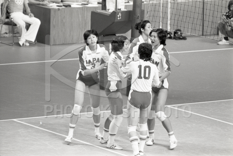 TACHIKARA 1978 バレーボール モスクワ シムレス 日本製 希少 TACHIKARA 1978 バレーボール モスクワ シムレス 日本製 希少
