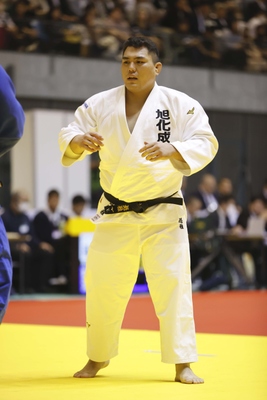 100kg級とんぽつ。ページ PHOTO KISHIMOTO CORPORATION